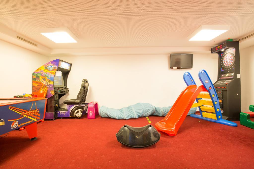 Hotel Amadeus Micheluzzi Serfaus Luaran gambar
