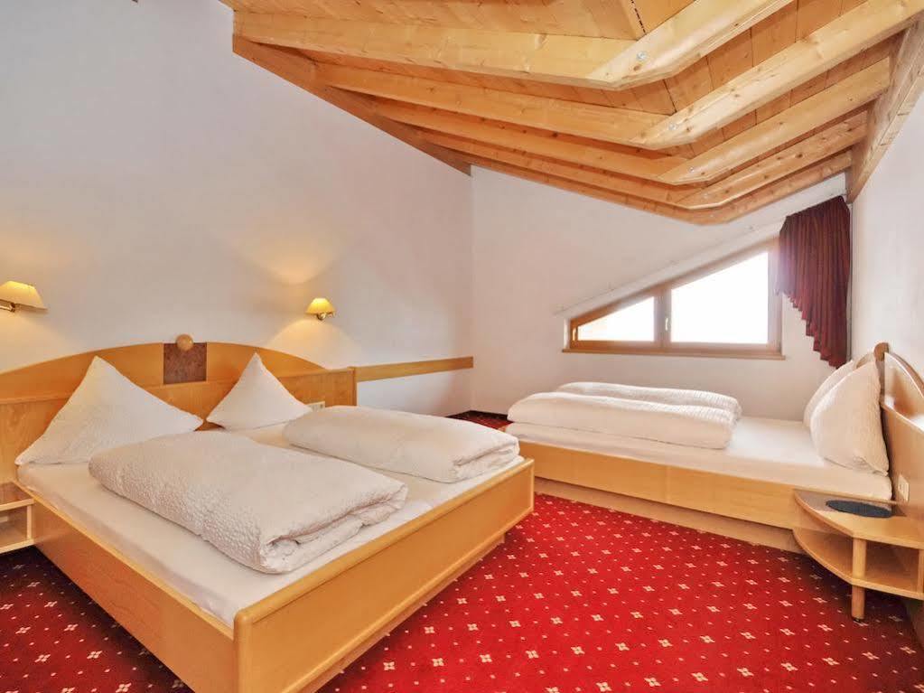 Hotel Amadeus Micheluzzi Serfaus Luaran gambar