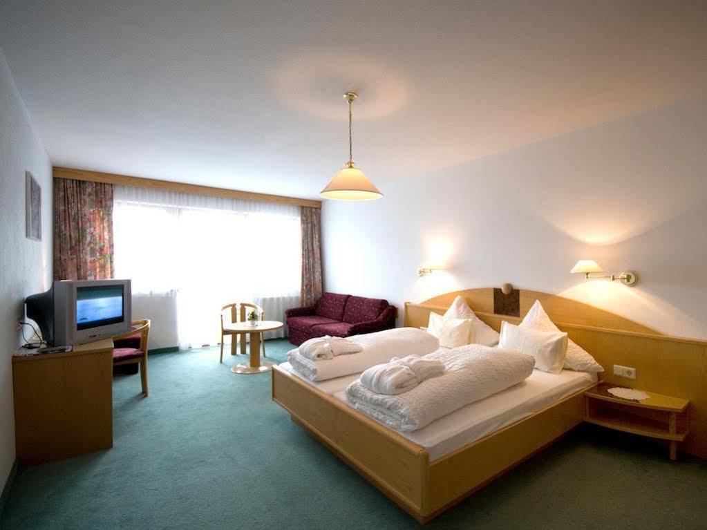Hotel Amadeus Micheluzzi Serfaus Luaran gambar